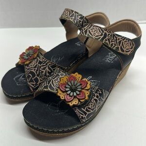L'Artiste by Spring Step Wedges Sandals Open Toe Shoes Leather Floral Size 40 10